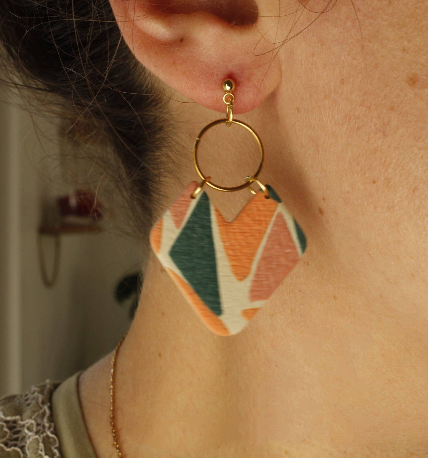 La Bouclette Dorée - Boucles d'oreilles collection Éphémère – Fragments d’Automne