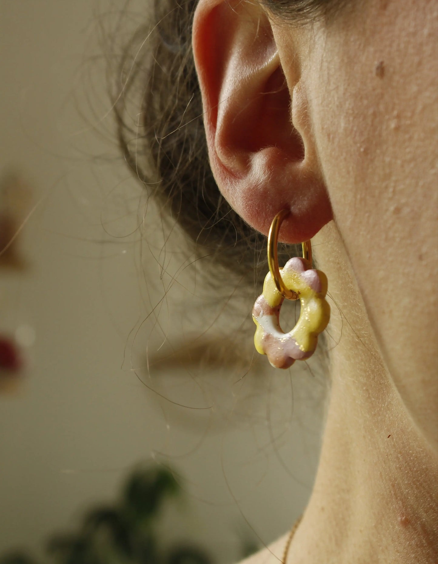 La Bouclette Dorée - Boucles d'oreilles créoles en argile polymère La Bouclette Dorée