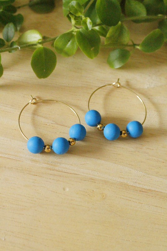 Créoles colorées à perles - bleu