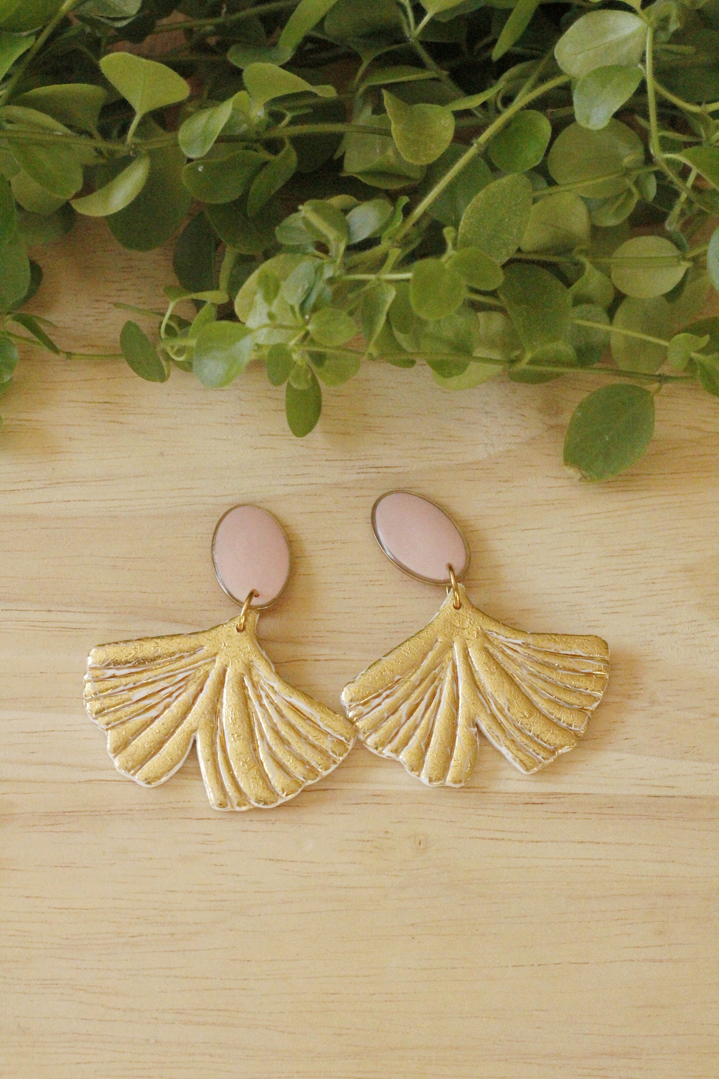 Boucles d'oreilles feuille de Ginkgo doré, faite main