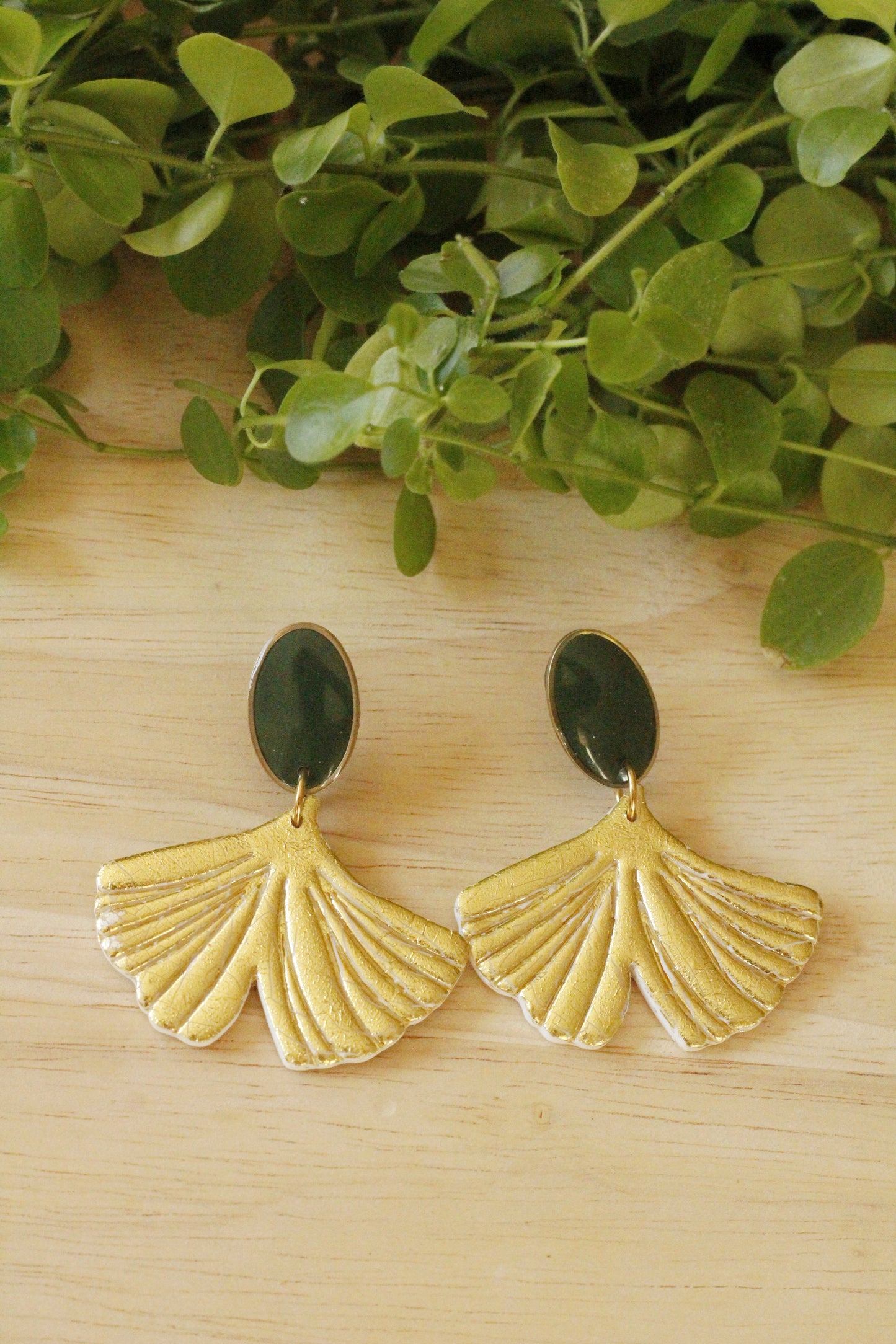 Boucles d'oreilles feuille de Ginkgo doré, faite main