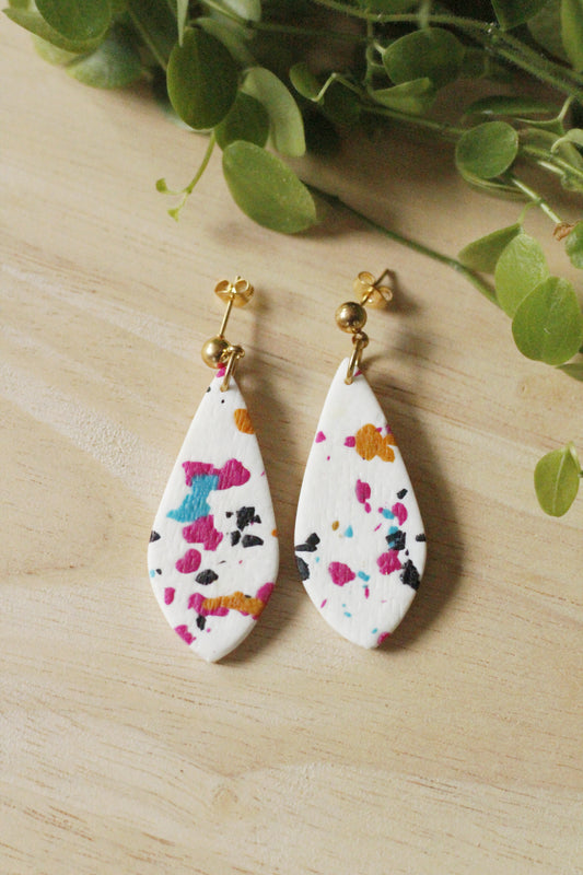 Boucles d'oreilles originales et colorées, fabriquées à la main La Bouclette Dorée