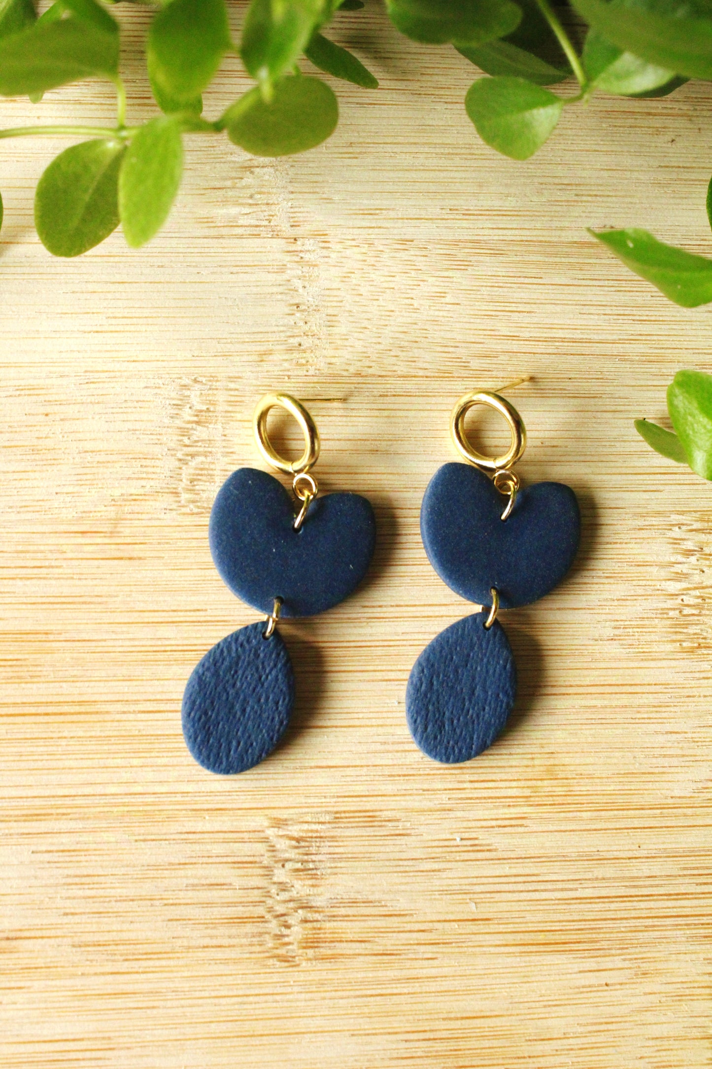 La Bouclette  Dorée - Boucles d'oreilles pendantes bleu marine