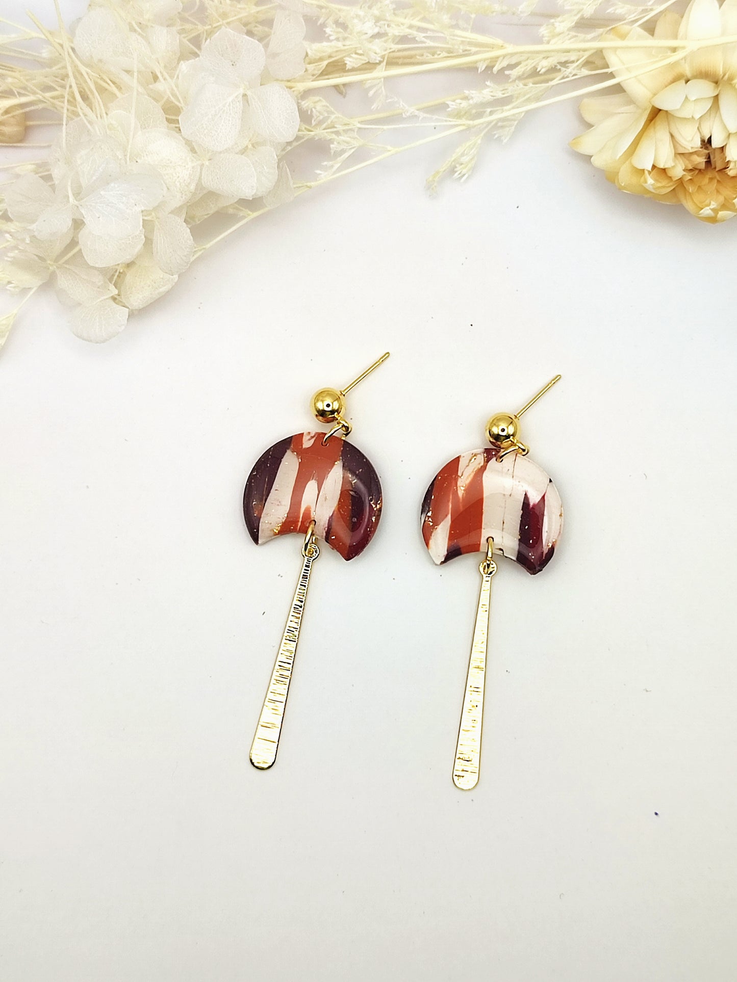 La Bouclette Dorée - Boucles d'oreilles pendantes - marbré cognac pourpre et violet