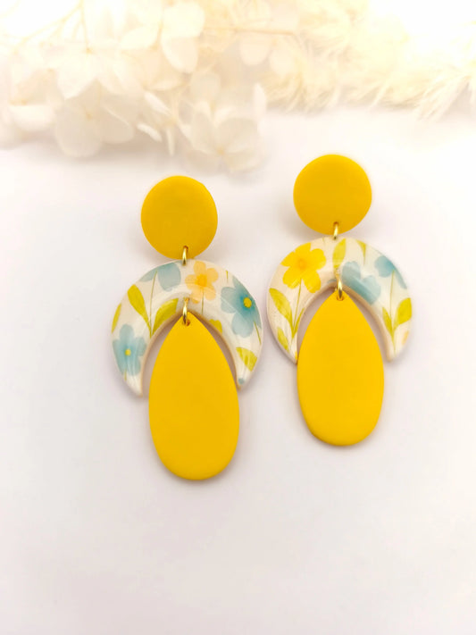 La Bouclette Dorée - Boucles d'oreilles fleuries en argile polymère