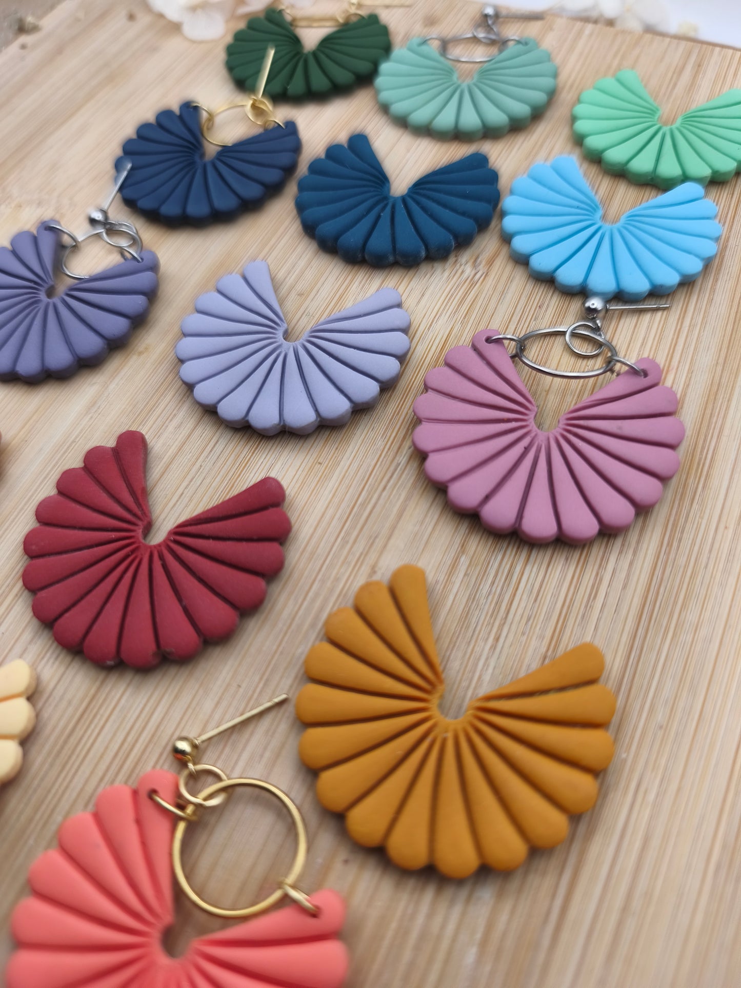 La Bouclette Dorée - Modèle Dahlia personnalisable